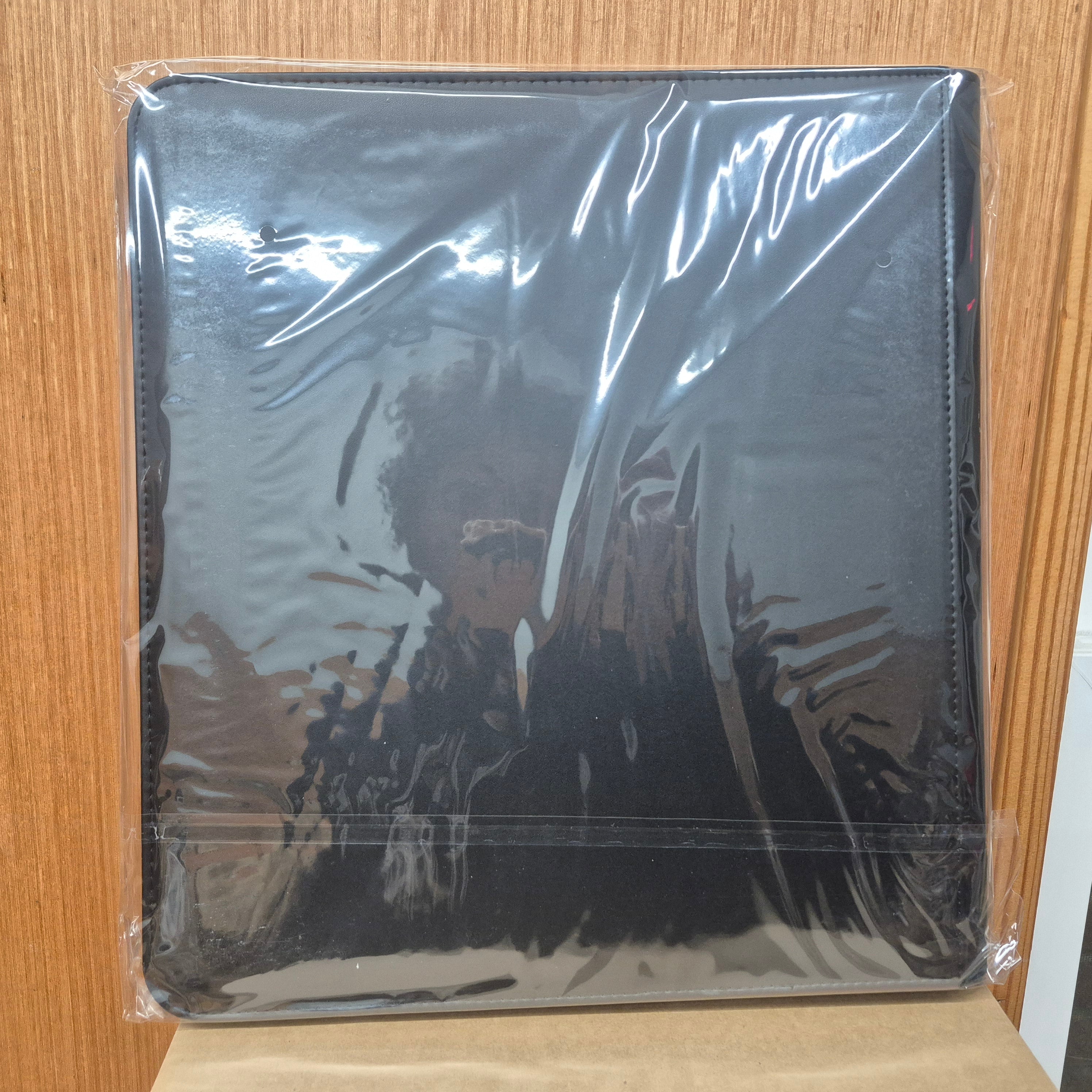 12-Pocket Colored Trading Card Binder